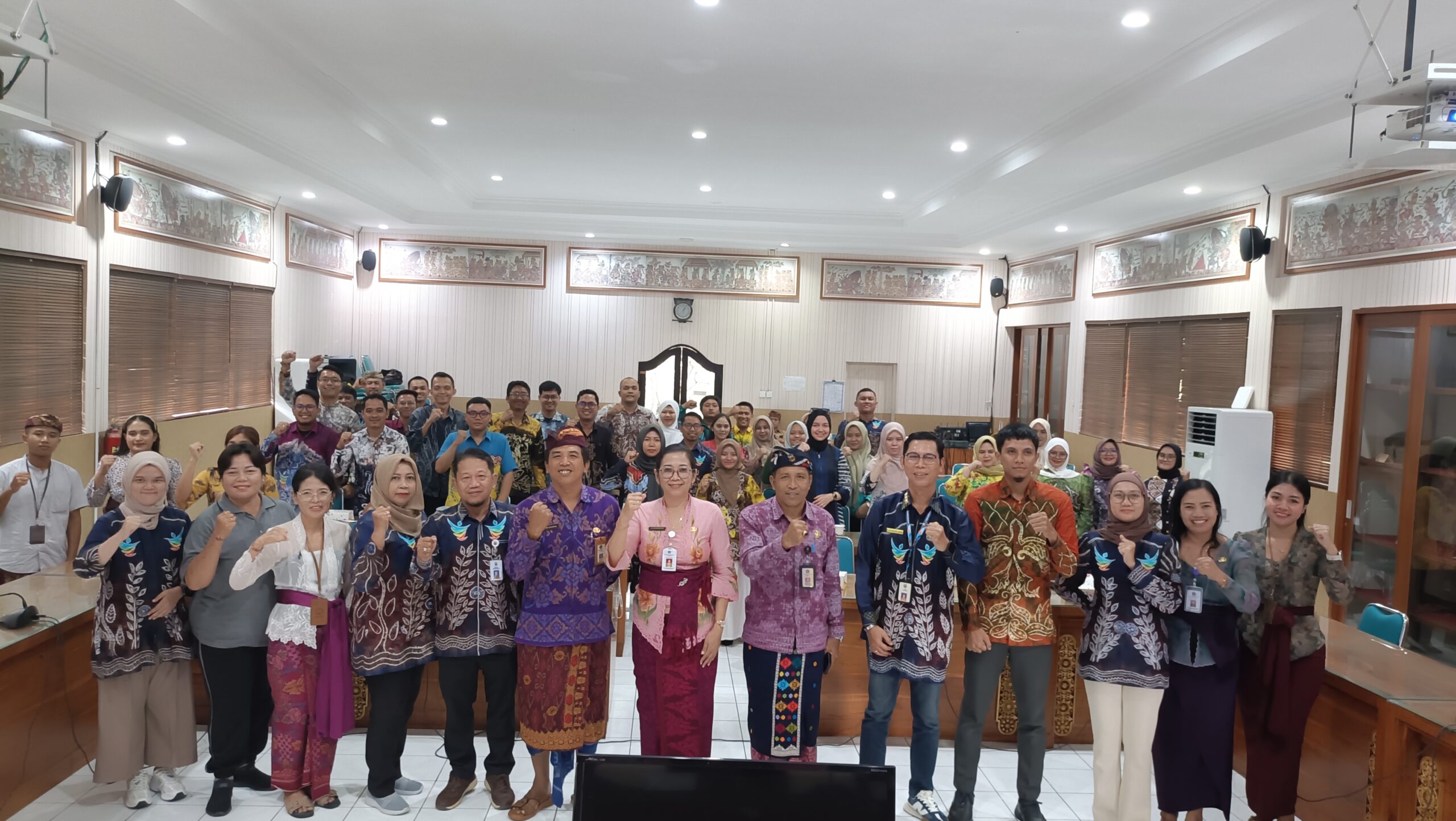 Kunjungan Rombongan Kabupaten Kotabaru dalam rangka kegiatan Pengayaan Materi Pengelolaan Posyandu Bidang Kesehatan